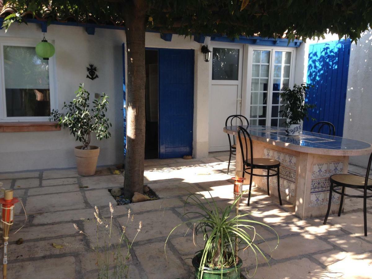Seb&Laeti Guesthouse Saint-Laurent-dʼAigouze Kültér fotó